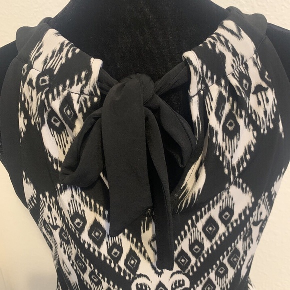 White House Black Market Drop Waist Sleeveless Top With Pockets Women's Size XS - Picture 6 of 12